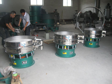 振動(dòng)篩分機(jī)